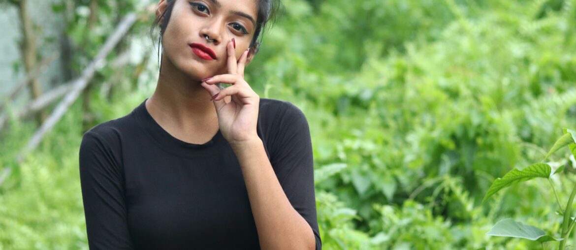 Yatra me surprise stranger se chud gayi